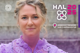 Alternativtext: Projektleiterin von HAL2025: Dr. Eva-Maria Heinke, Leiterin des Referats Autonome Intelligente Systeme der Cyberagentur. Montage: Cyberagentur